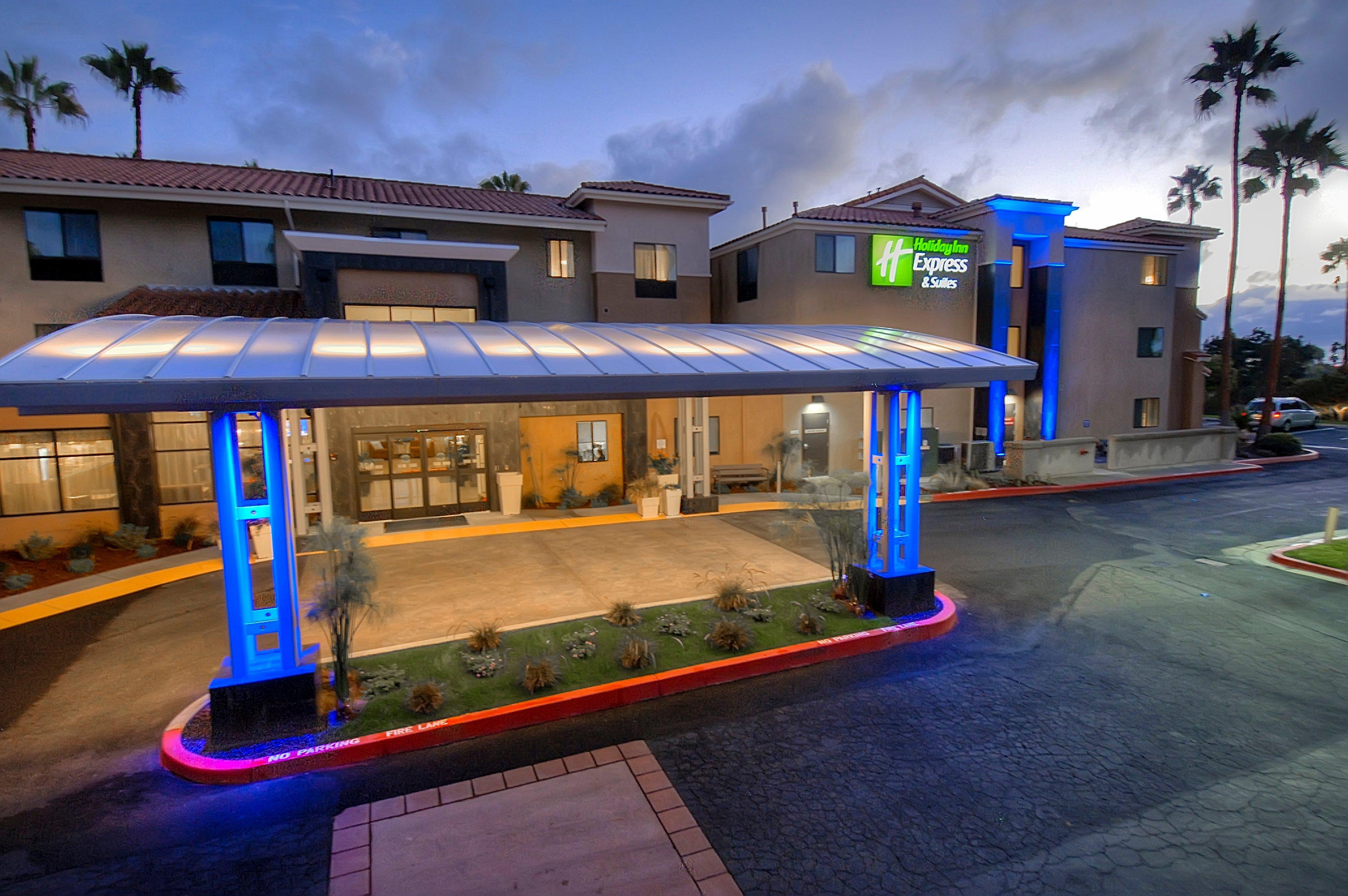 Holiday Inn Express Hotel & Suites Carlsbad Beach By Ihg Экстерьер фото