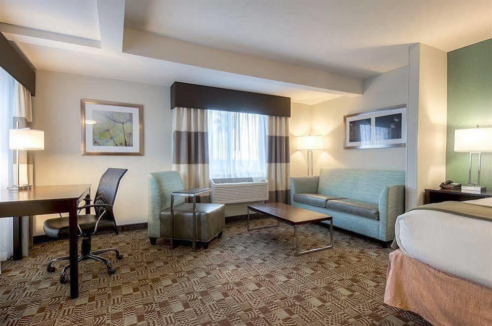 Holiday Inn Express Hotel & Suites Carlsbad Beach By Ihg Экстерьер фото